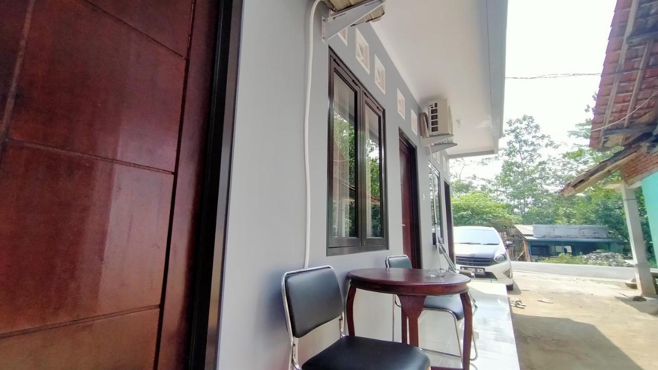 Aqsa Guest House Ciamis Syariah Buitenkant foto