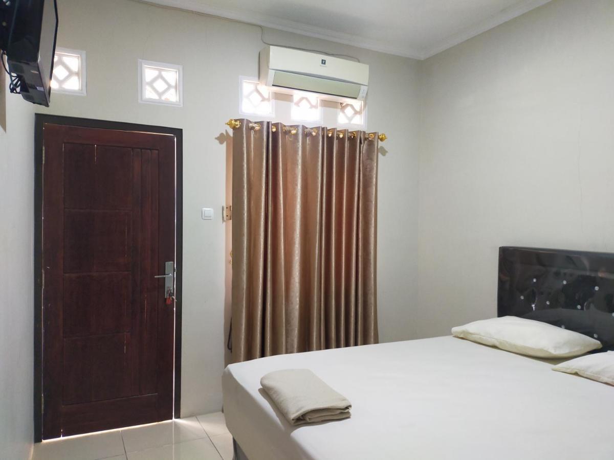 Aqsa Guest House Ciamis Syariah Buitenkant foto