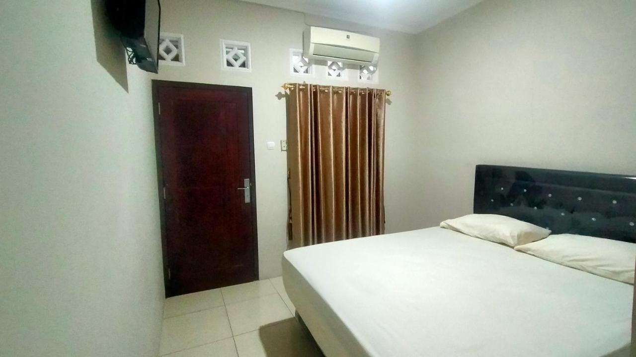 Aqsa Guest House Ciamis Syariah Buitenkant foto