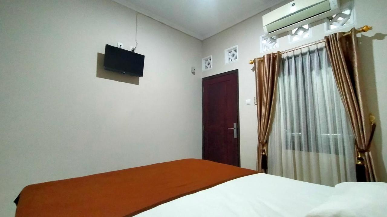Aqsa Guest House Ciamis Syariah Buitenkant foto