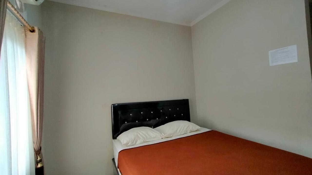 Aqsa Guest House Ciamis Syariah Buitenkant foto