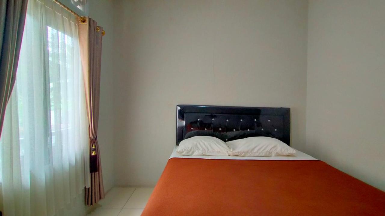 Aqsa Guest House Ciamis Syariah Buitenkant foto