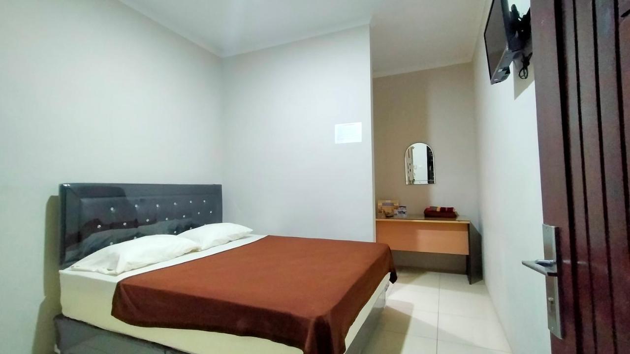 Aqsa Guest House Ciamis Syariah Buitenkant foto