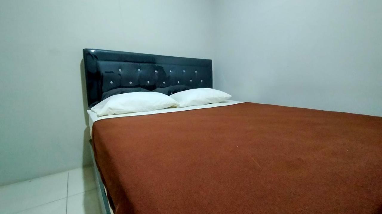 Aqsa Guest House Ciamis Syariah Buitenkant foto